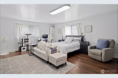 914 S 30th Place, Renton, WA 98055 - Photo 18