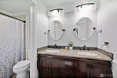 914 S 30th Place, Renton, WA 98055 - Photo 20