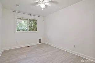 14403 SE 139th Pl, Renton, WA 98059 - Photo 14