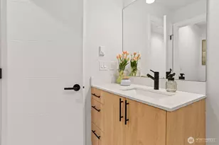 1913 15th Ave S, Seattle, WA 98144 - Photo 18