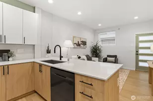 1913 15th Ave S, Seattle, WA 98144 - Photo 12