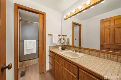 5303 143rd Avenue SE, Bellevue, WA 98006 - Photo 28