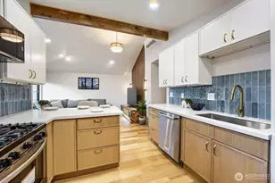 9321 Renton Ave S, Seattle, WA 98118 - Photo 10