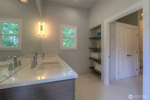 125 Mossywoods Ln, Orcas Island, WA 98280 - Photo 14