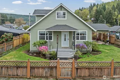 320 Coal Avenue, Carbonado, WA 98323 - Photo 1