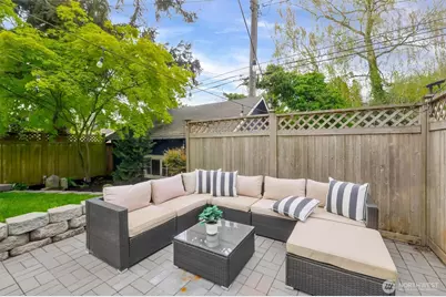 2635 46th Avenue SW, Seattle, WA 98116 - Photo 34