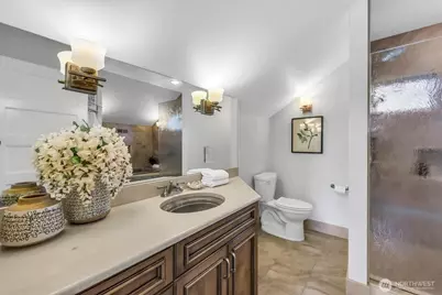 2635 46th Avenue SW, Seattle, WA 98116 - Photo 20
