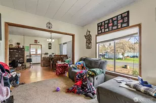 601 S 2nd St, Toledo, WA 98591 - Photo 8