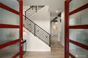 6020 147th Pl SE, Bellevue, WA 98006 - Photo 2