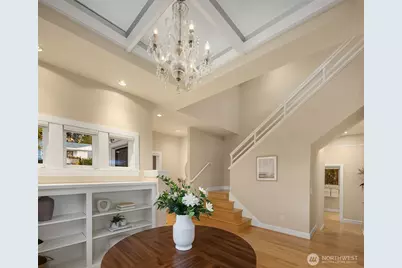 6542 50th Avenue NE, Seattle, WA 98115 - Photo 6