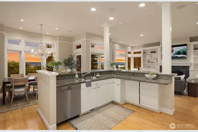 6542 50th Avenue NE, Seattle, WA 98115 - Photo 18