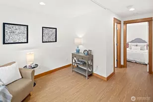 9219 Stone Ave N, Seattle, WA 98103 - Photo 22