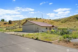 675 Peach Rd, Waterville, WA 98858 - Photo 1