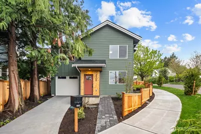 2509 N 42nd Street, Seattle, WA 98103 - Photo 1