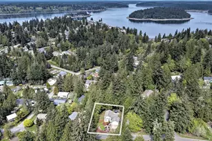 2412 Westwind Dr NW, Olympia, WA 98502 - Photo 2