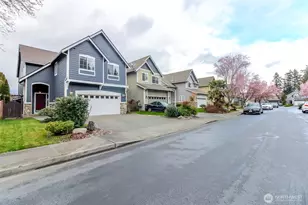 17806 106th St E, Bonney Lake, WA 98391 - Photo 38