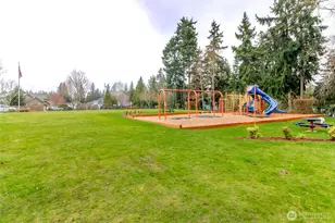 17806 106th St E, Bonney Lake, WA 98391 - Photo 40