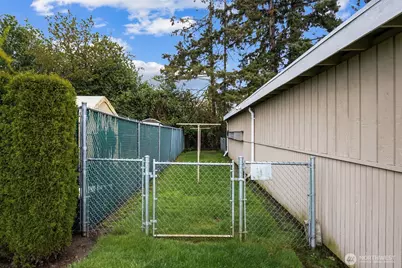 319 7th Place SE, Puyallup, WA 98372 - Photo 18