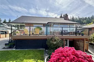 3228 57th Ave SW, Seattle, WA 98116 - Photo 4