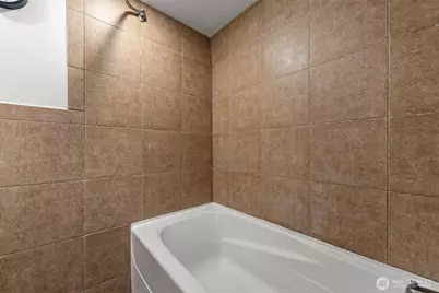 20310 5th Avenue NW, Shoreline, WA 98177 - Photo 22