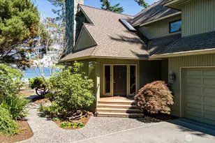 4079 Forest Ln, Anacortes, WA 98221 - Photo 12