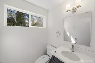 1417 N 200th St, Shoreline, WA 98133 - Photo 18