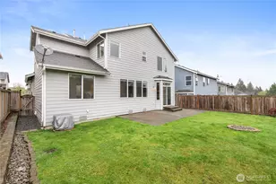 8410 72nd Pl NE, Marysville, WA 98270 - Photo 2