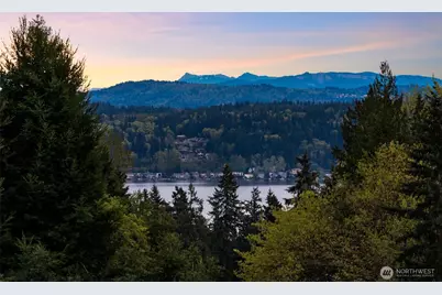 216 167th Place NE, Bellevue, WA 98008 - Photo 4