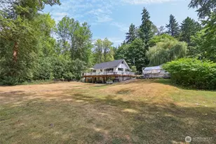 17209 W Riverside Dr, Bothell, WA 98011 - Photo 34