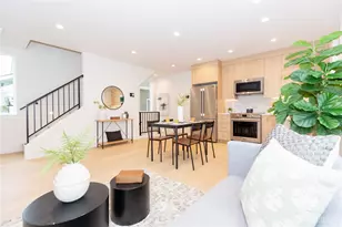 1530 25th Ave, Seattle, WA 98122 - Photo 2