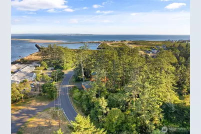 1019 Catala Avenue SE, Ocean Shores, WA 98569 - Photo 26