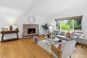 12808 SE 158th St, Renton, WA 98058 - Photo 2
