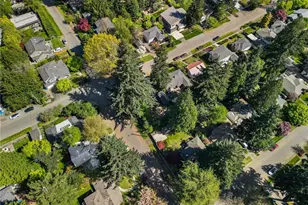 2701 NE 90th St, Seattle, WA 98115 - Photo 18