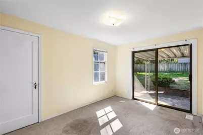 2701 NE 90th Street, Seattle, WA 98115 - Photo 8