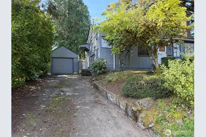2701 NE 90th Street, Seattle, WA 98115 - Photo 10
