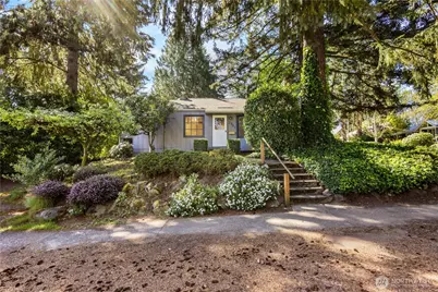 2701 NE 90th Street, Seattle, WA 98115 - Photo 1