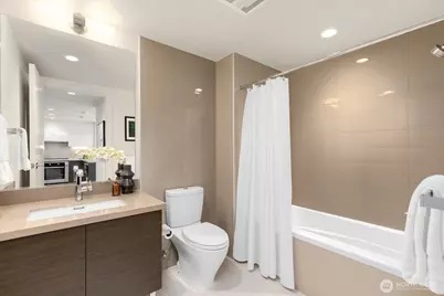 588 Bell Street #2102S, Seattle, WA 98121 - Photo 22