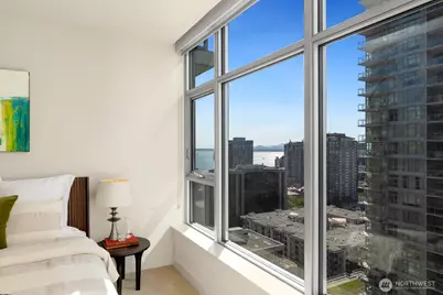 588 Bell Street #2102S, Seattle, WA 98121 - Photo 16