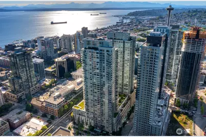 588 Bell Street #2102S, Seattle, WA 98121 - Photo 2