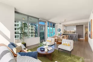 588 Bell St, Seattle, WA 98121 - Photo 8