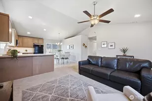 700 Regina Pl, Grandview, WA 98930 - Photo 8