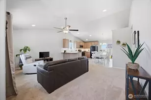 700 Regina Pl, Grandview, WA 98930 - Photo 4