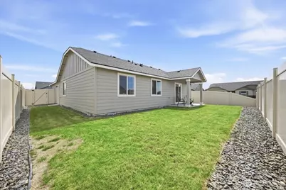 700 Regina Place, Grandview, WA 98930 - Photo 24