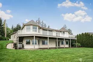 1411 Crestview Dr, Camano Island, WA 98282 - Photo 36