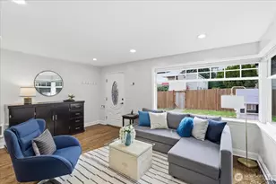 8250 Corliss Ave N, Seattle, WA 98103 - Photo 2