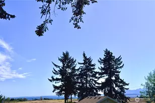 1060 Halsey Dr, Coupeville, WA 98239 - Photo 12