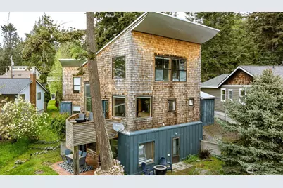 1060 Halsey Drive, Coupeville, WA 98239 - Photo 2