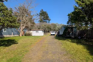 808 Magellan Ave NE, Ocean Shores, WA 98569 - Photo 1