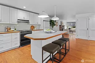 12121 NE 66th St, Kirkland, WA 98033 - Photo 6