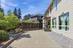 3709 NE 24th St, Renton, WA 98056 - Photo 32
